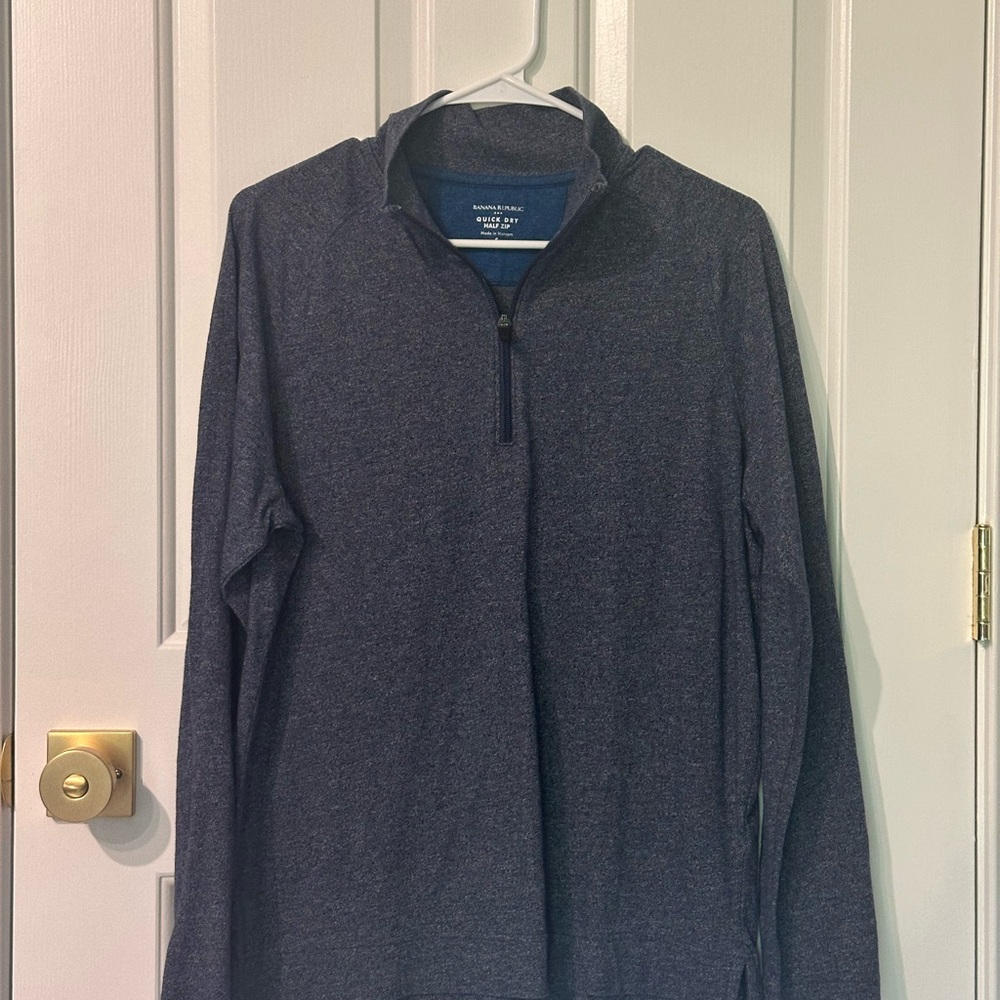 Banana Republic Men's Dark Blue Zip-Up Sweater